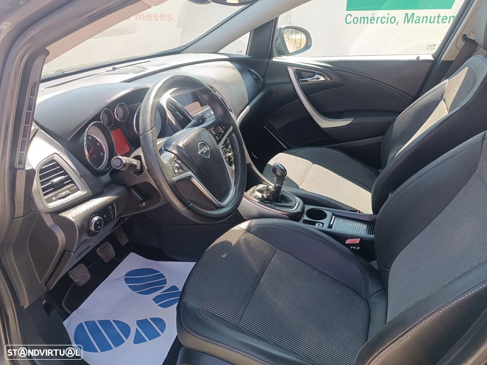 Opel Astra 1.7 CDTi Cosmo - 16