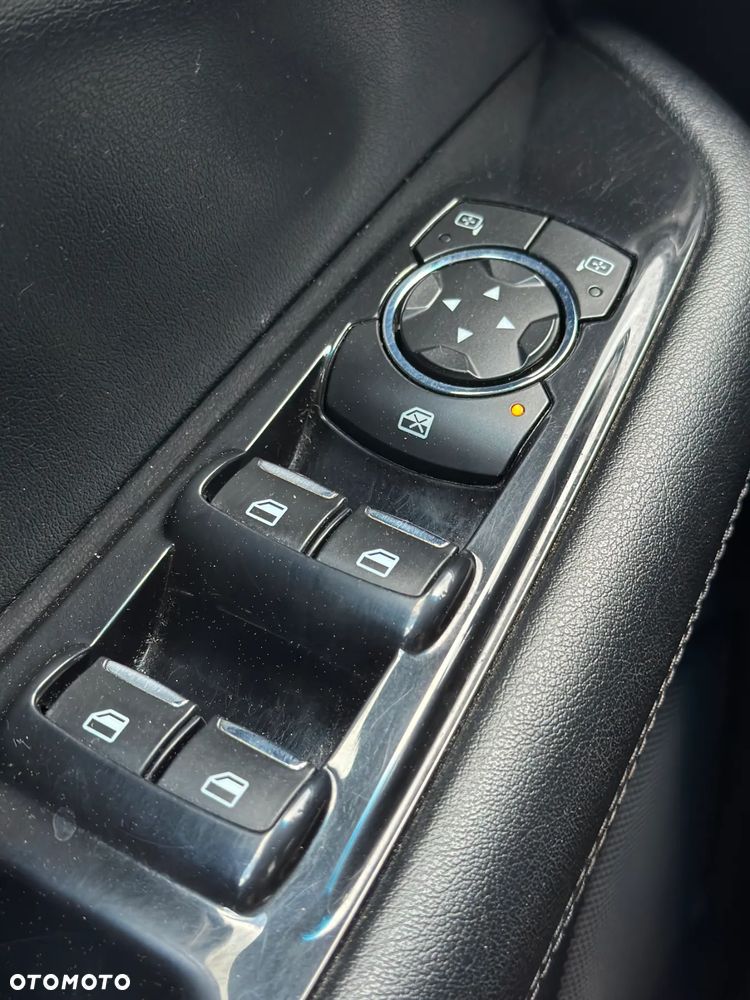 Ford Edge - 18