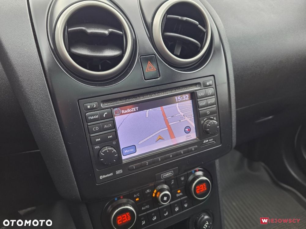 Nissan Qashqai+2 - 22
