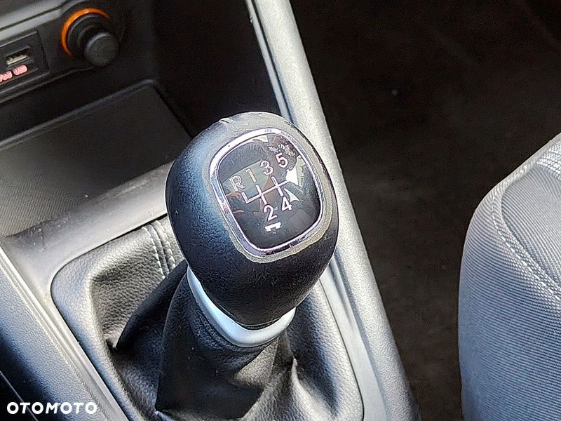 Kia Venga 1.4 CVVT Titanium Collection - 22