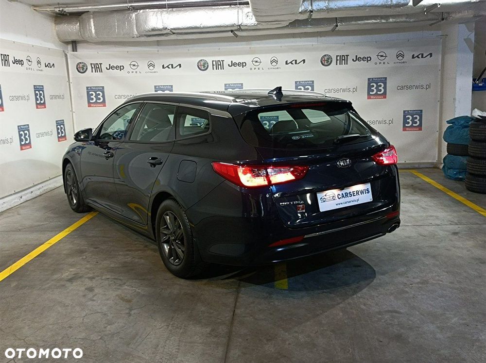 Kia Optima - 8