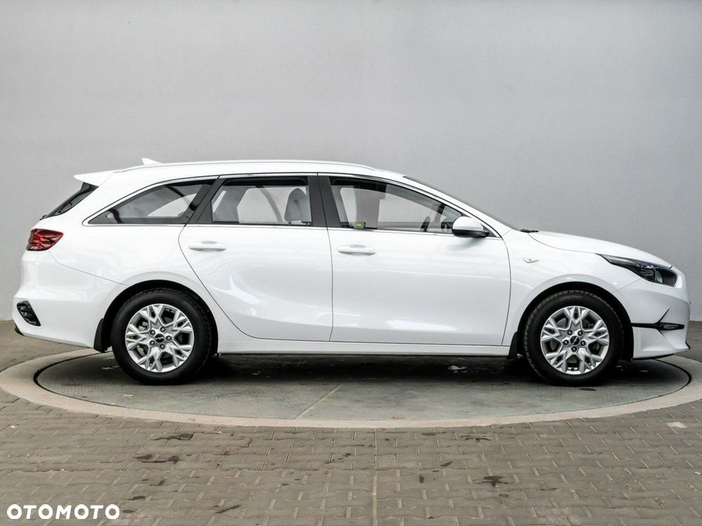 Kia Ceed 1.5 T-GDI M DCT - 5