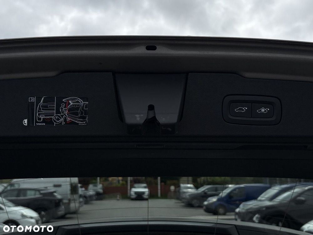 Volvo V60 B3 B Momentum Pro - 29