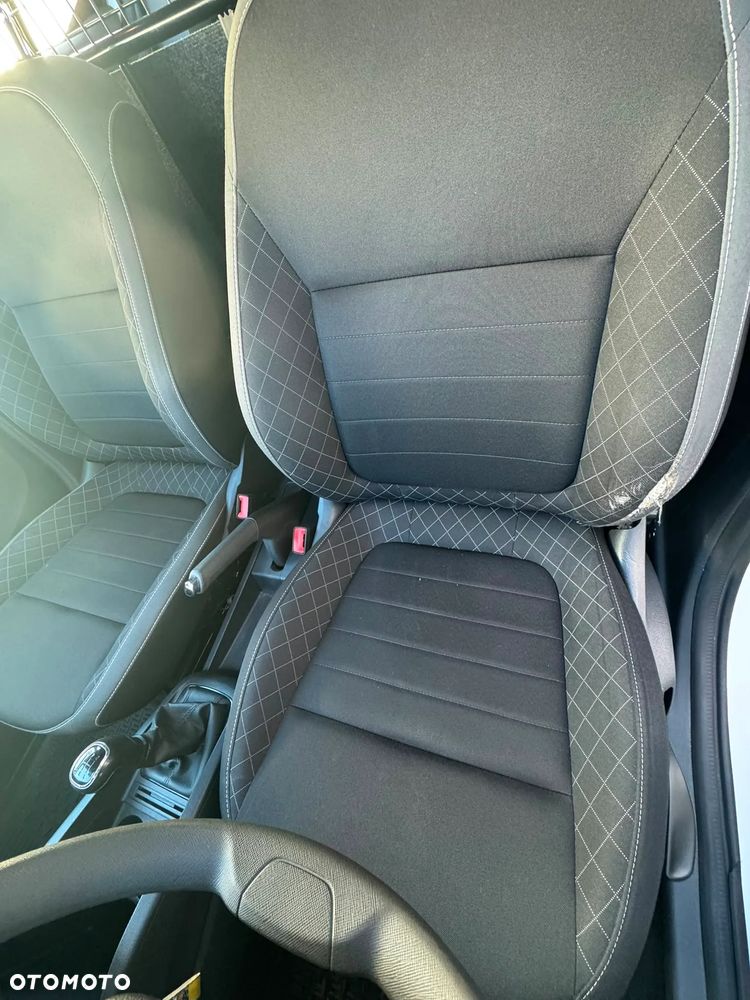 Skoda Fabia 1.0 Active - 11