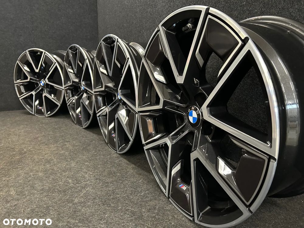 Alufelgi BMW Seria 4 G26 M-Pakiet, Seria 3 G20, Seria 5 G30 18 cali 5x112 4szt. z czujnikami! - 2