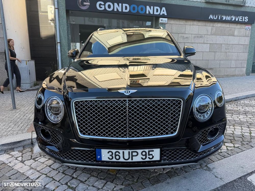 Bentley Bentayga V8 - 2