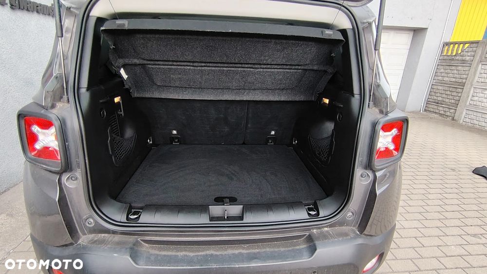 Jeep Renegade 1.4 MultiAir Longitude - 27