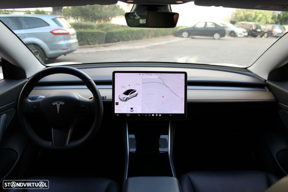 Tesla Model 3 Standard Range Plus RWD - 11