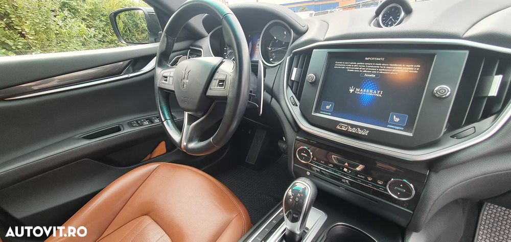 Maserati Ghibli - 19