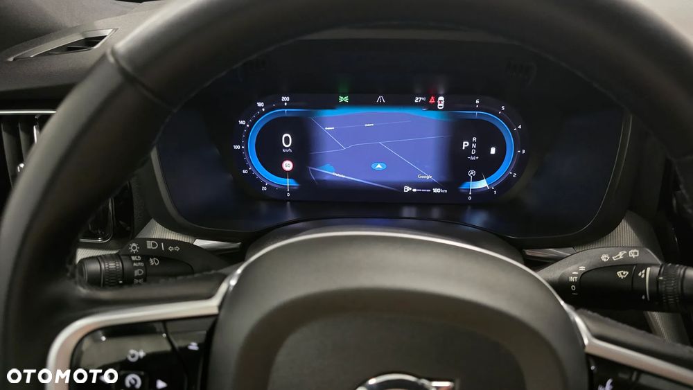 Volvo XC 60 B4 D AWD Ultimate Dark - 23