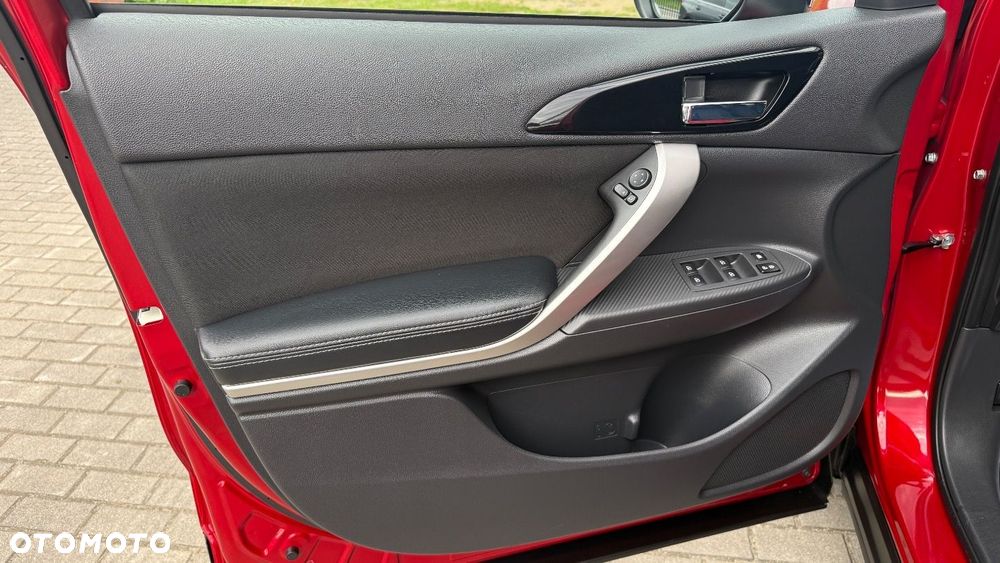 Mitsubishi Eclipse Cross - 21