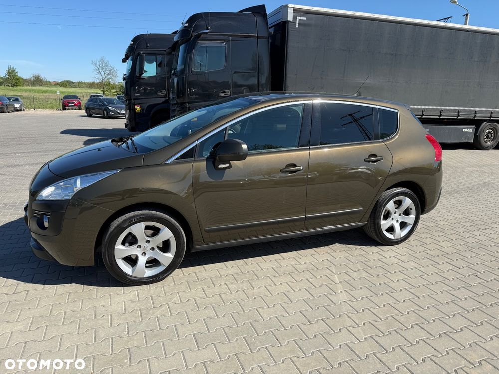 Peugeot 3008 120 VTi Style - 5