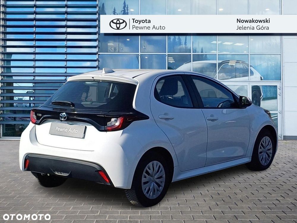 Toyota Yaris - 2