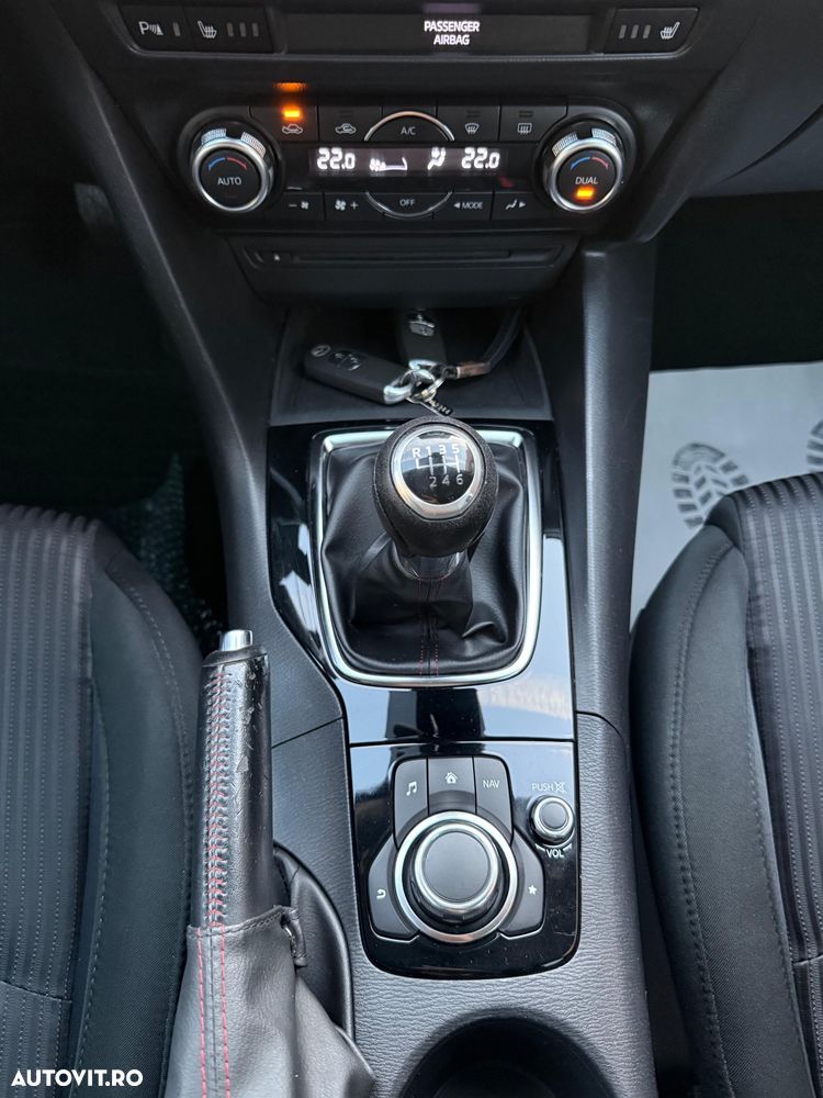 Mazda 3 - 24