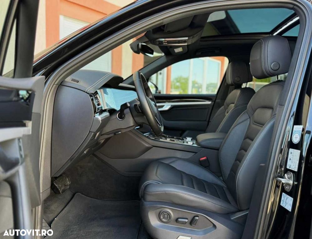 VOLKSWAGEN Touareg 2023 — imagine 53