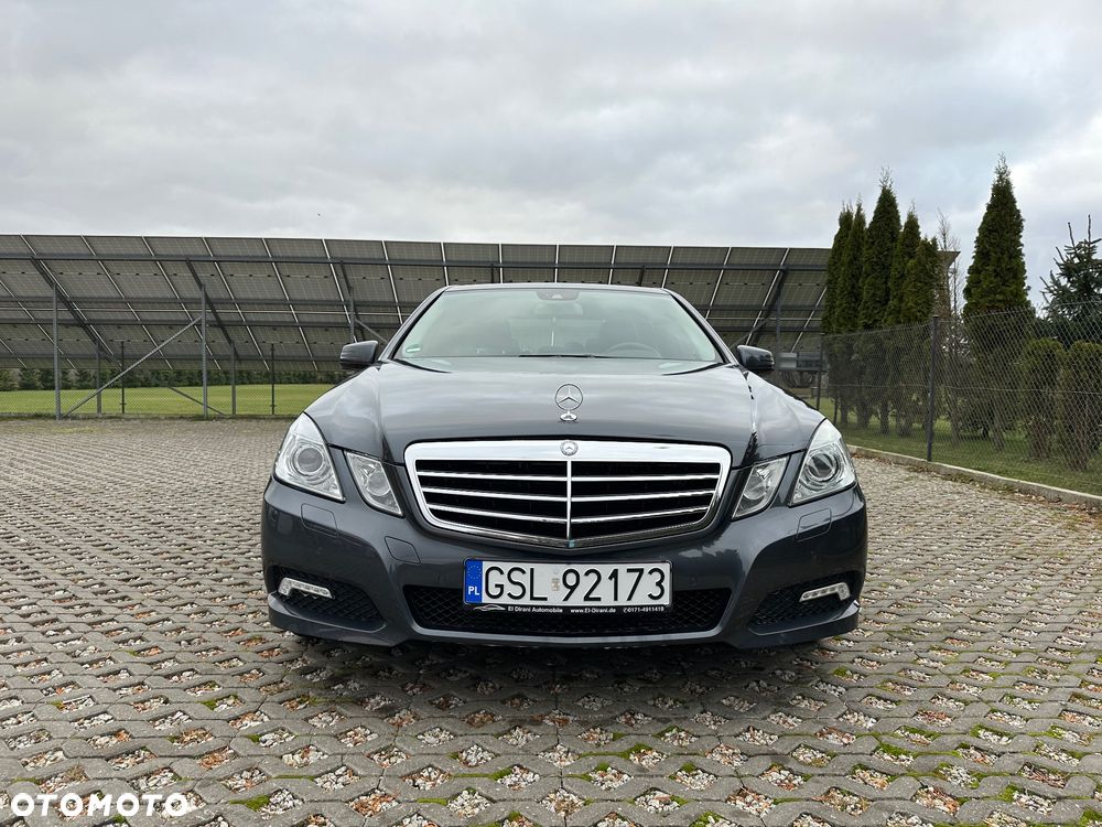 Mercedes-Benz Klasa E 250 CGI BlueEffICIENCY Avantgarde - 7