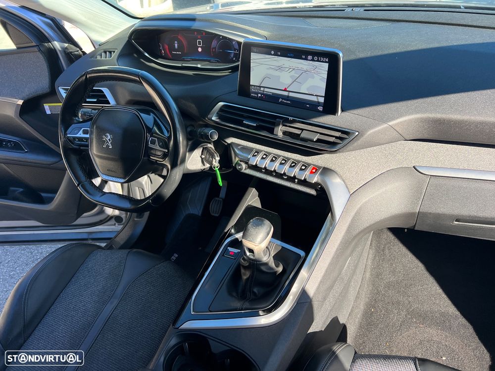 Peugeot 3008 1.5 BlueHDi Allure - 43