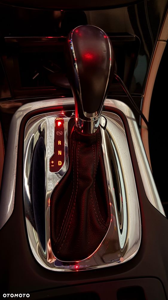 Opel Insignia 2.0 CDTI Executive - 12