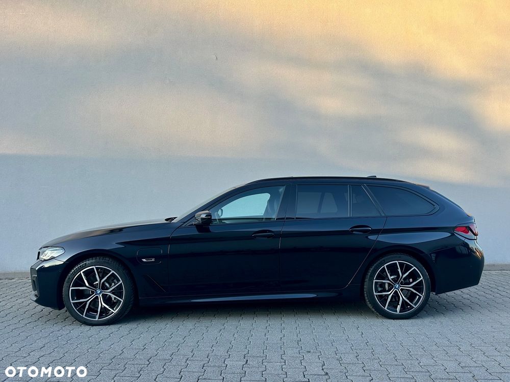 BMW Seria 5 530e xDrive M Sport sport - 17