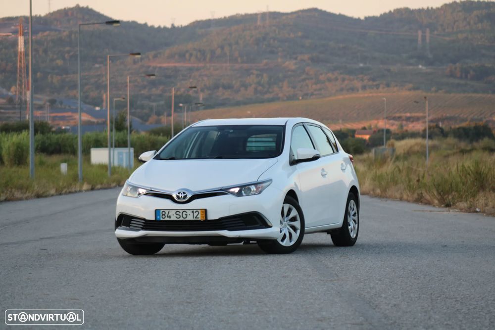 Toyota Auris 1.4 D-4D Comfort - 10