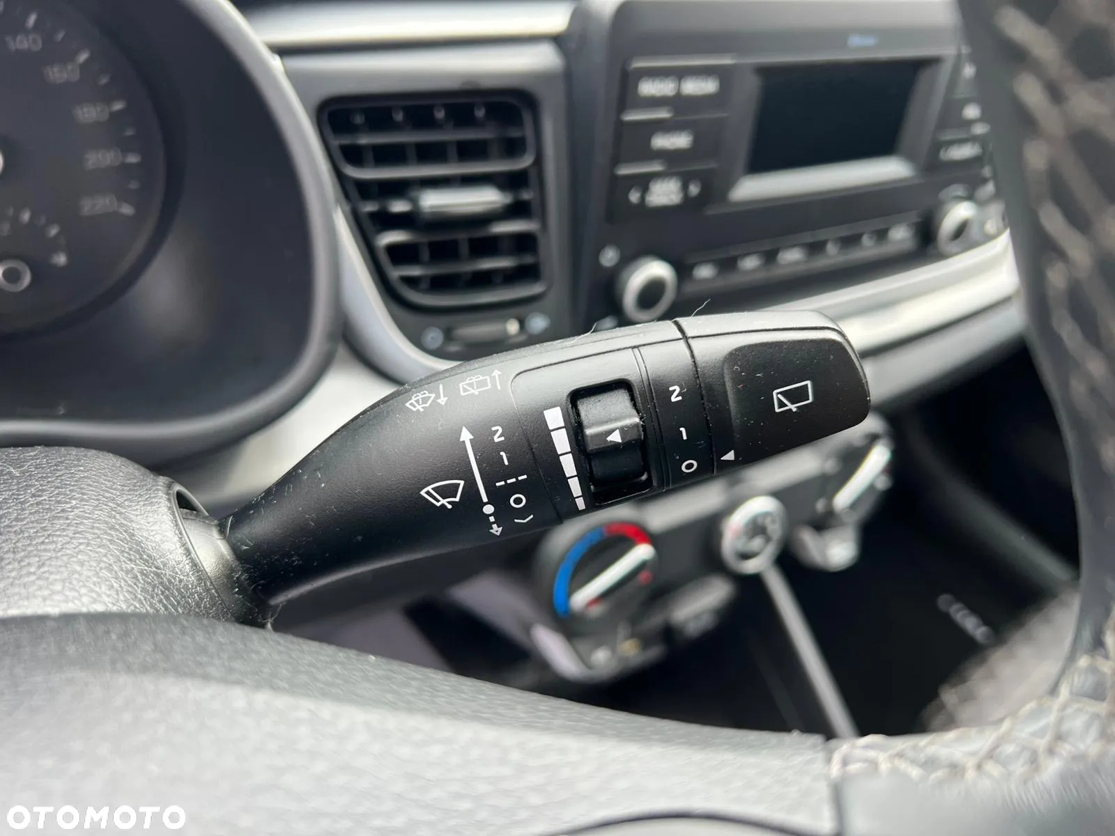 Kia Rio 1.2 M - 14