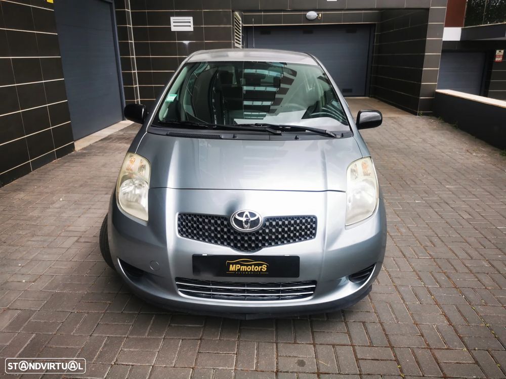 Toyota Yaris 1.0 VVT-i AC - 11