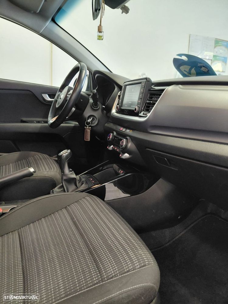 Kia Stonic 1.0 T-GDI TX - 19