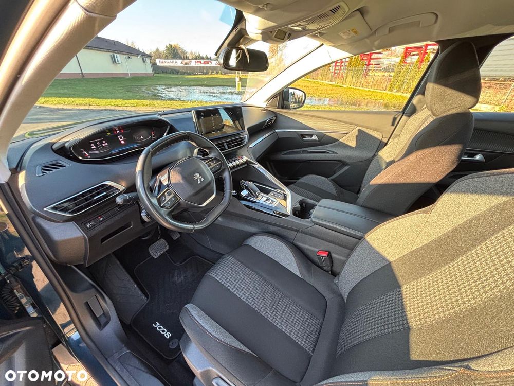 Peugeot 3008 1.5 BlueHDi Active S&S EAT8 - 16