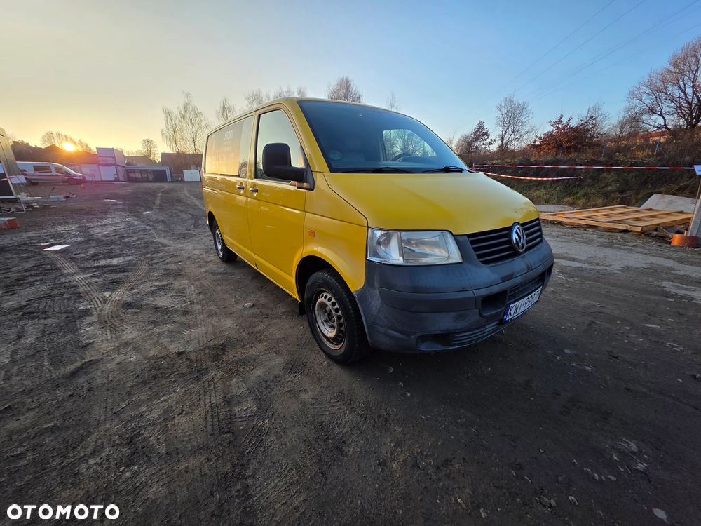 Volkswagen Transporter - 3