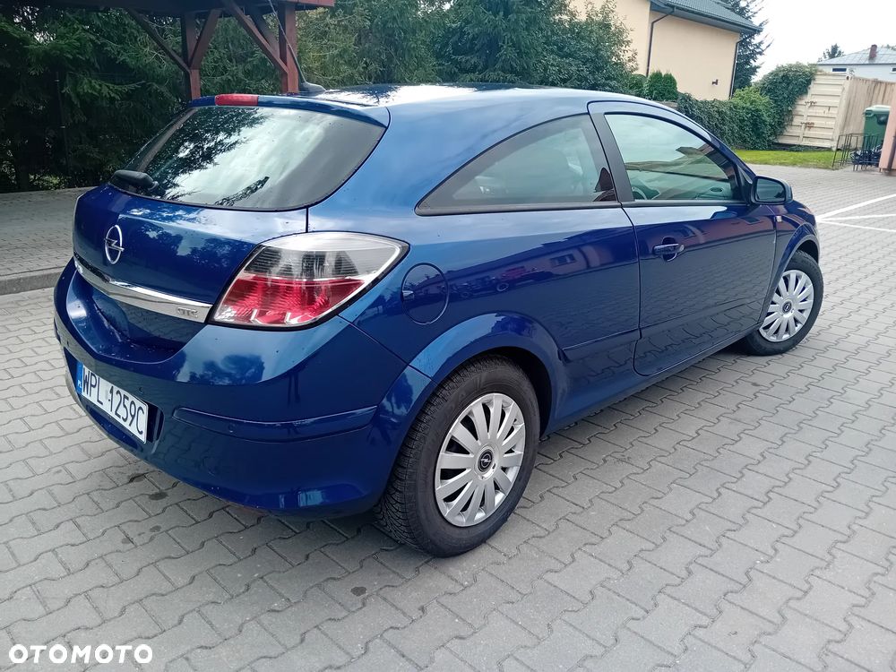Opel Astra - 4