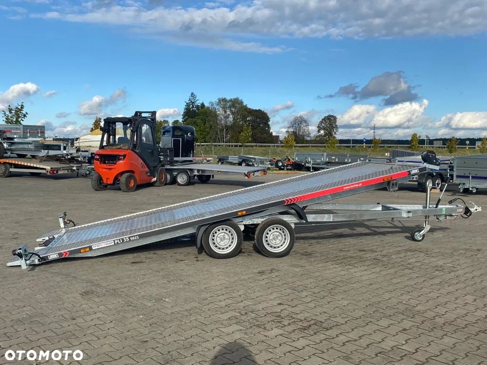 Lorries Dostawa laweta uchylna grawitacyjnie 500x201cm DMC3500kg LAMPY LED, platforma, wypełnienie z blachy alu - 2