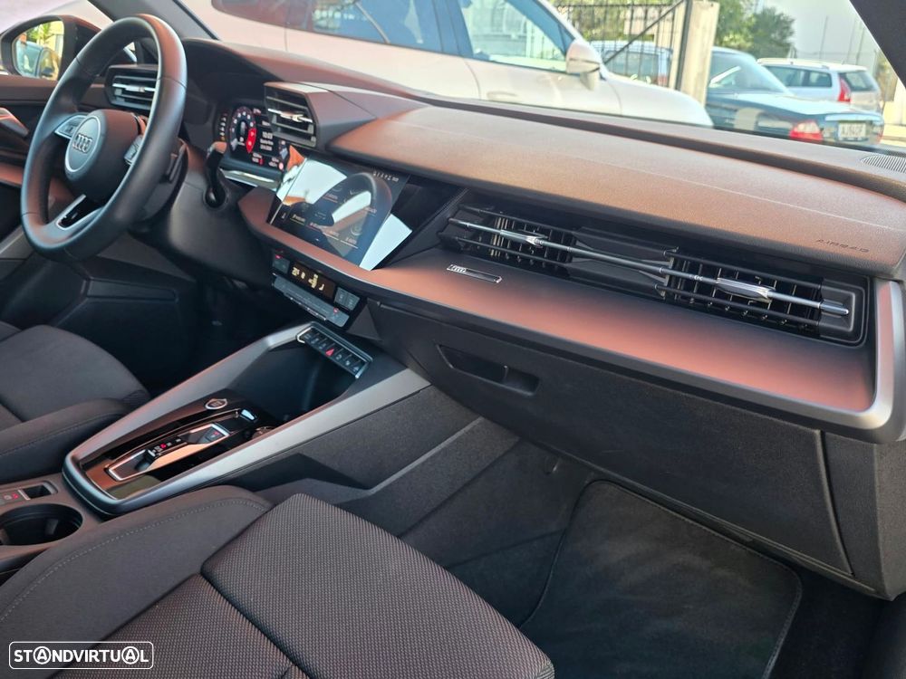 Audi A3 Sportback 30 TFSI Advanced S tronic - 17