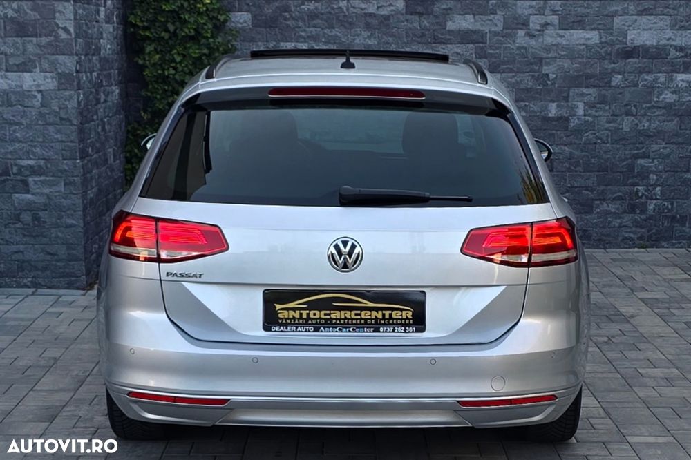 Volkswagen Passat 2.0 TDI Comfortline - 18