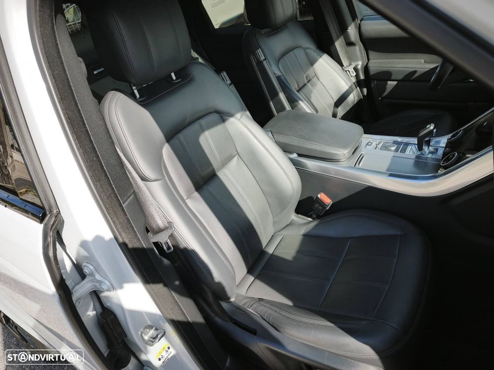 Land Rover Range Rover Sport P400e HSE Dynamic Stealth - 24