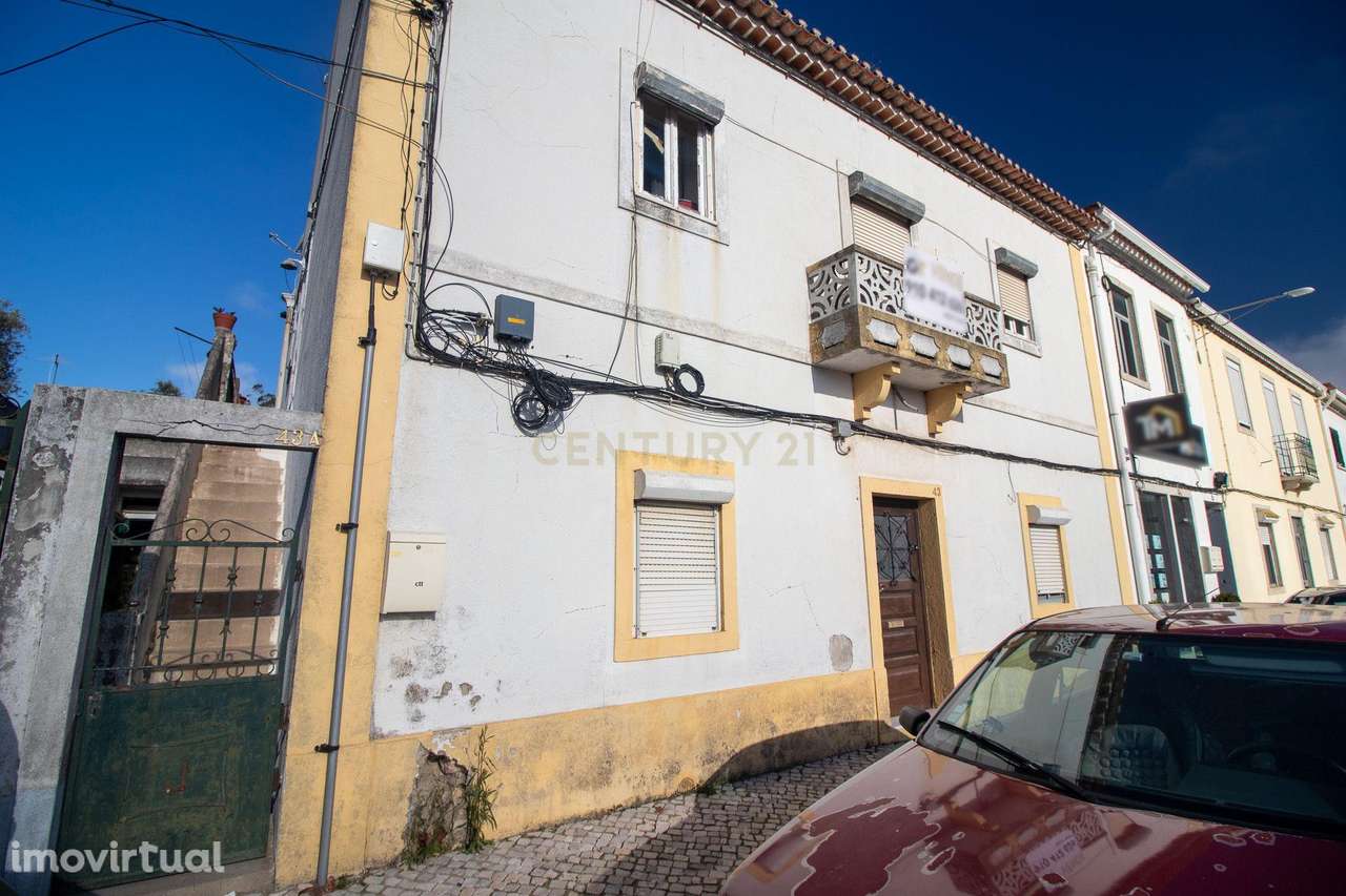 Prédio na Malveira com 3 apartamentos - excelente potencial para INVES - Grande imagem: 4/21