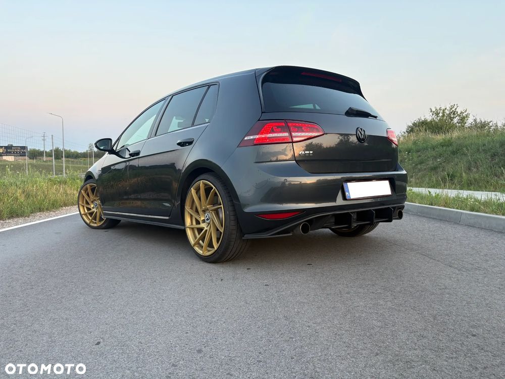 Volkswagen Golf 2.0 TSI BMT GTI - 22
