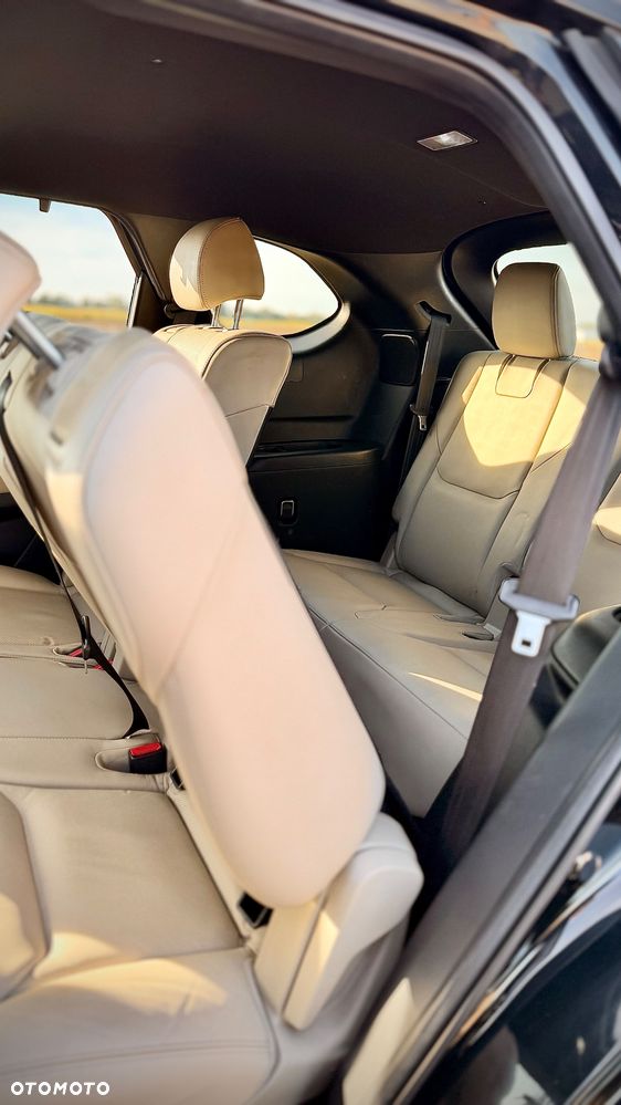 Mazda CX-9 - 18