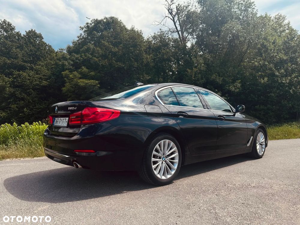 BMW Seria 5 520d Luxury Line - 6