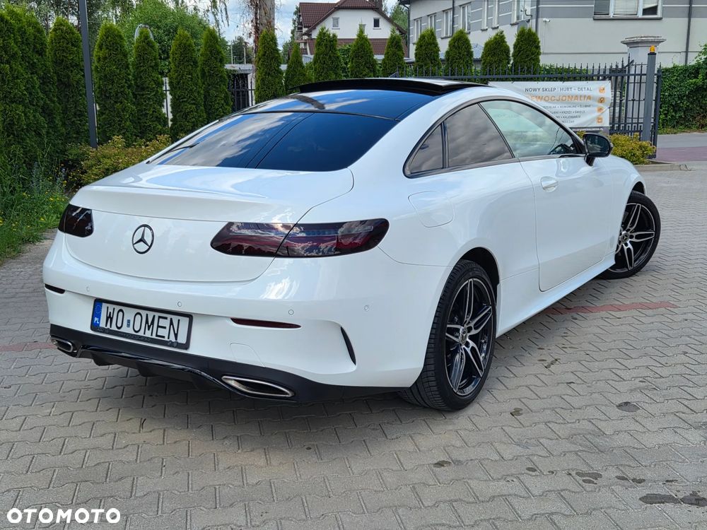 Mercedes-Benz Klasa E - 31