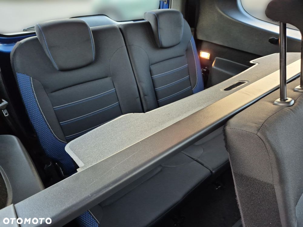 Dacia Lodgy 1.5 Blue dCi SL Celebration S&S - 11