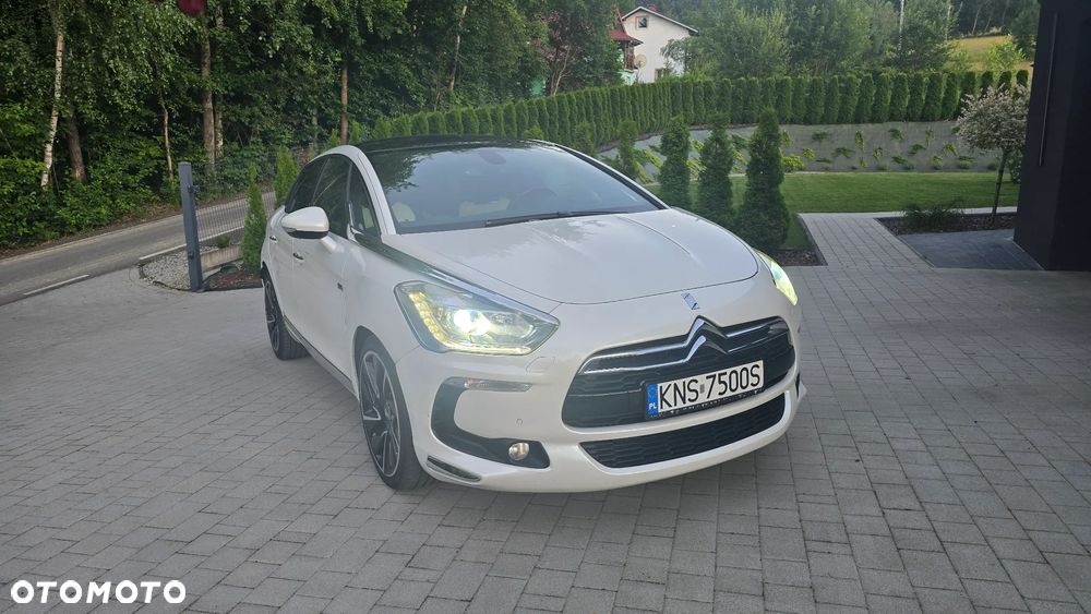 Citroën DS5 2.0 HDi Hybrid4 SoChic MCP - 29