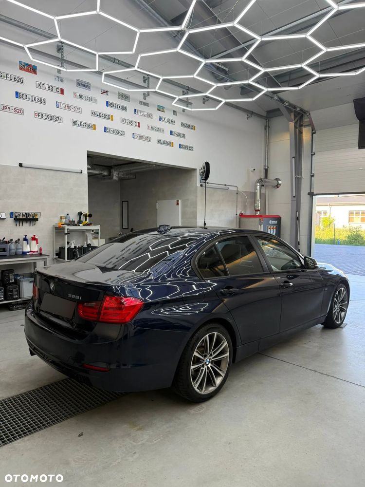 BMW Seria 3 - 10