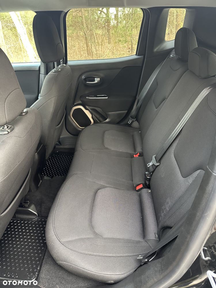 Jeep Renegade - 14
