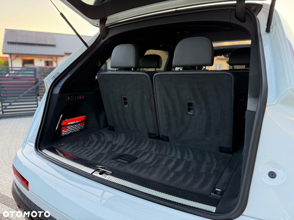 Audi Q7 50 TDI mHEV Quattro S Line Tiptr - 16