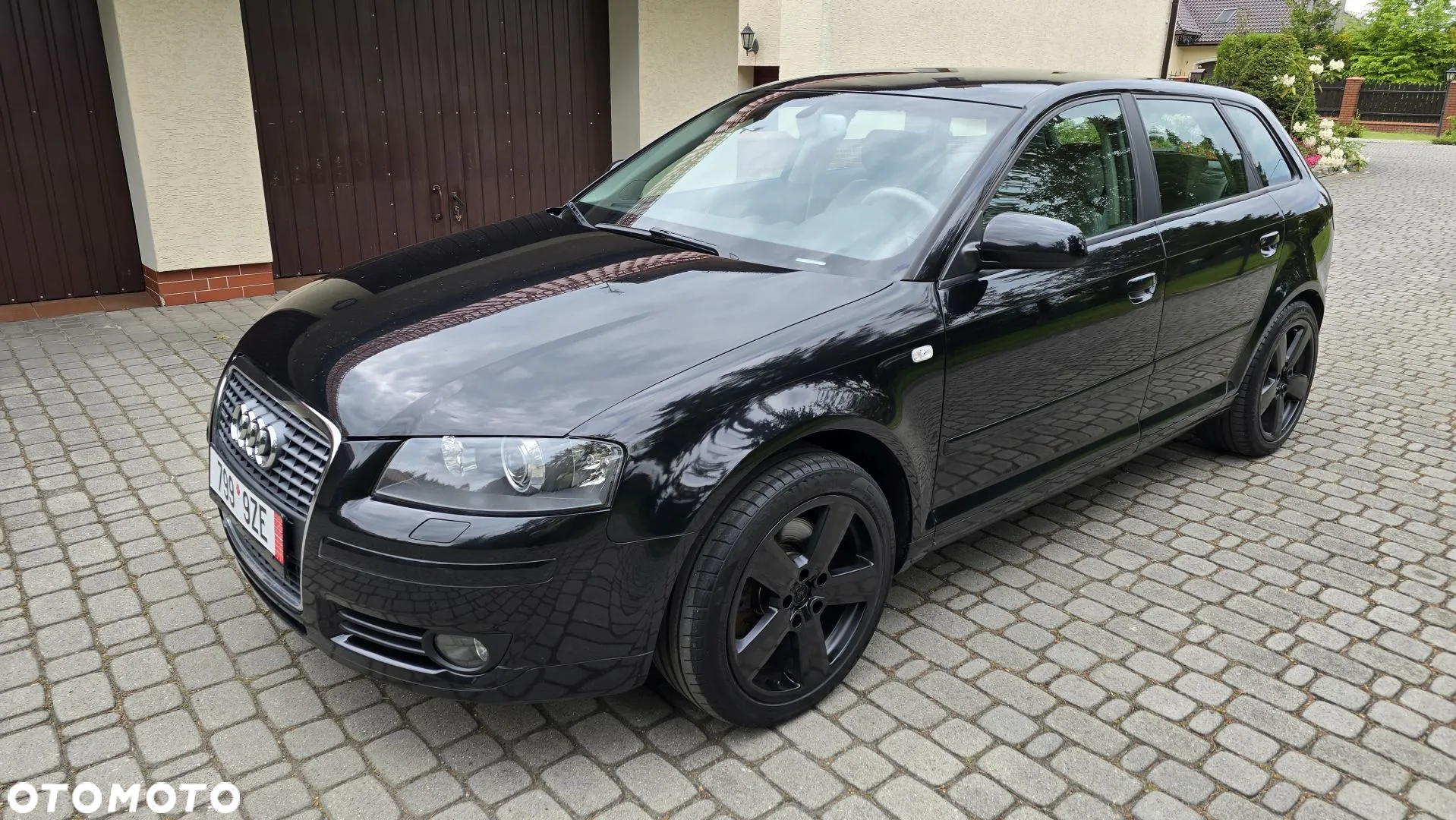 Audi A3 2.0 TDI Sportback S line Sportpaket plus - 4