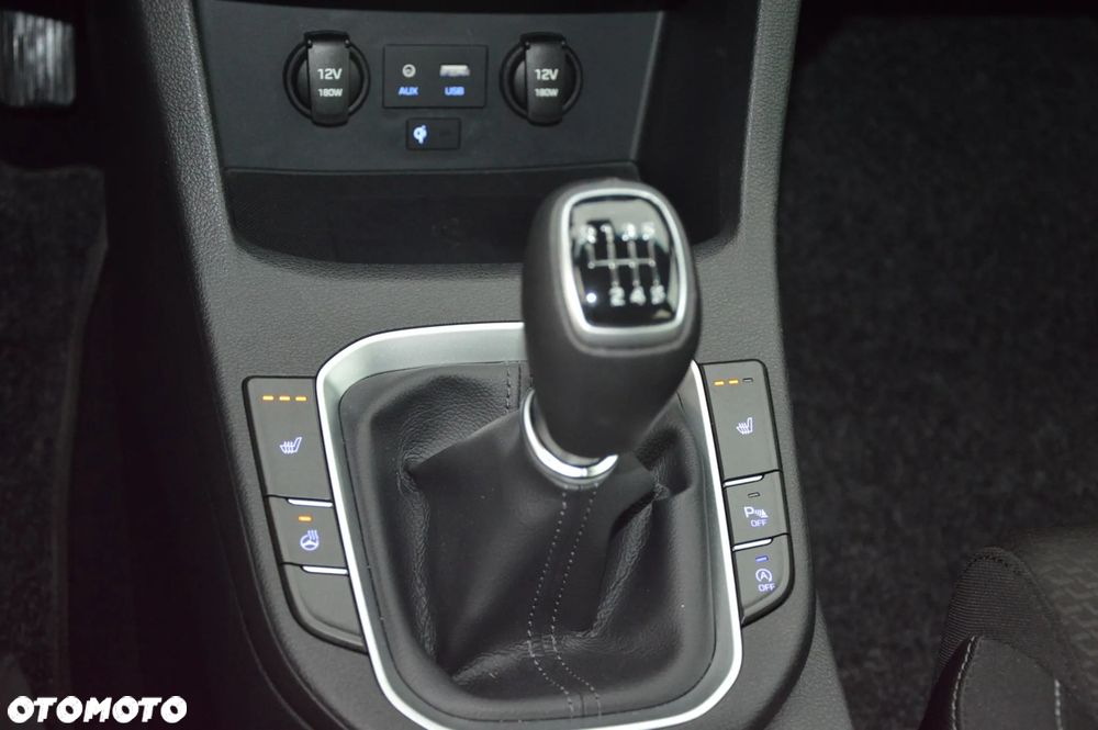 Hyundai i30 1.4 T-GDI Intro Edition - 25