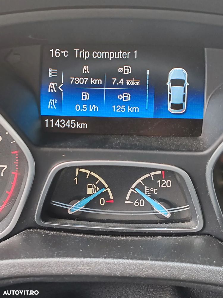 Ford Focus 1.0 EcoBoost Titanium - 31
