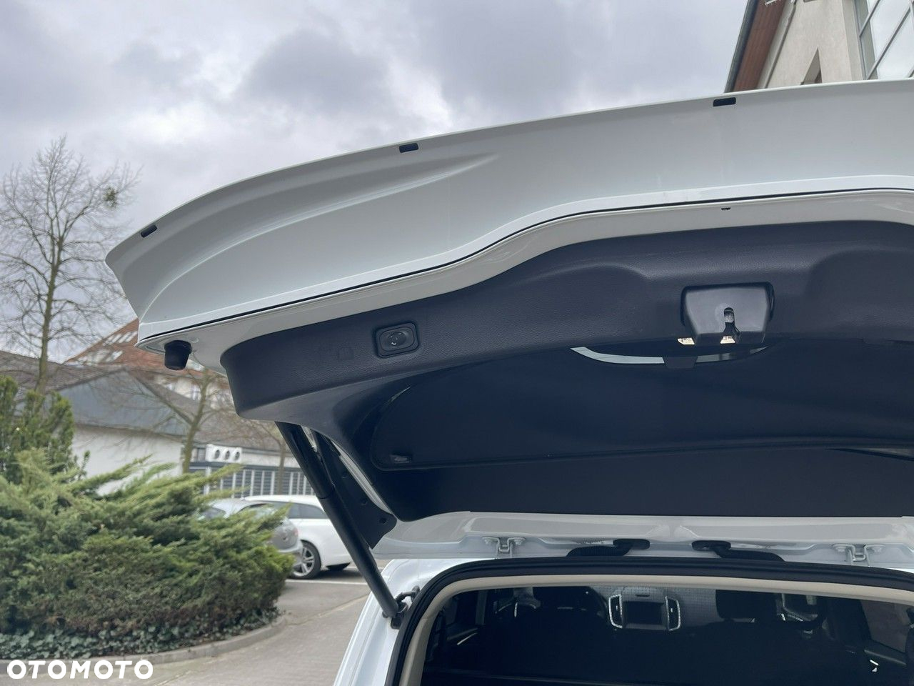 Ford S-Max - 12