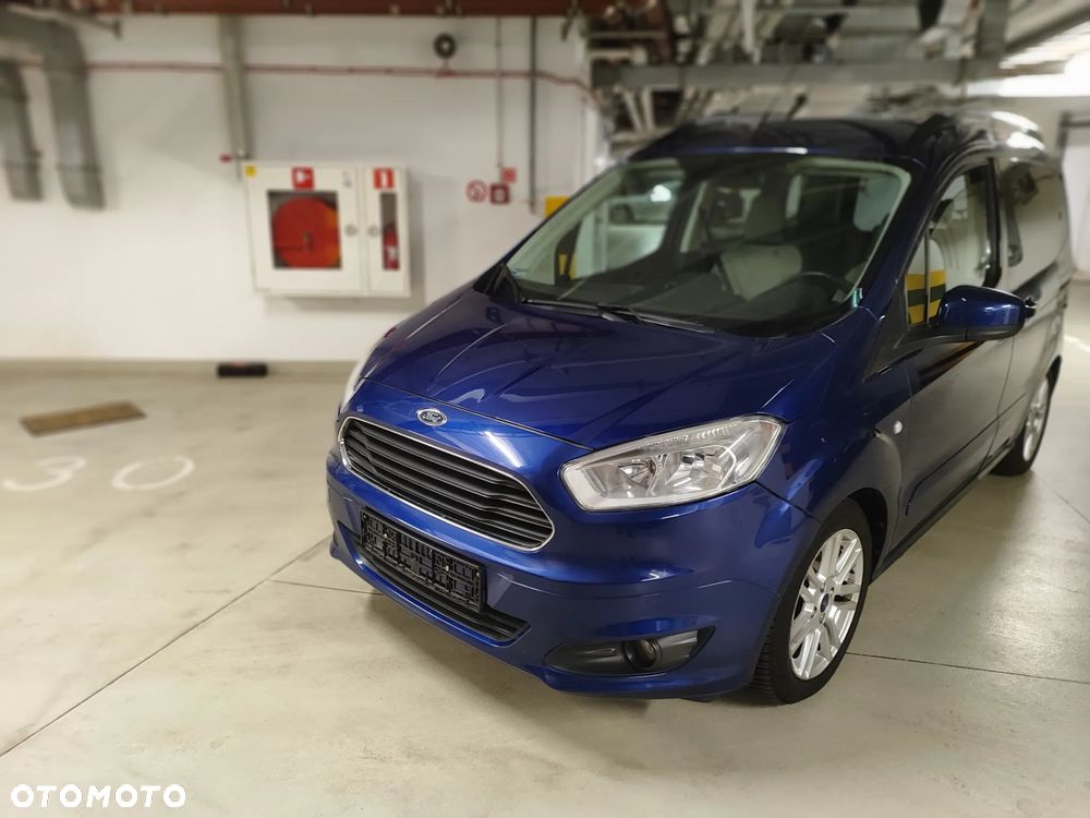 Ford Tourneo Courier 1.0 EcoBoost Titanium - 1