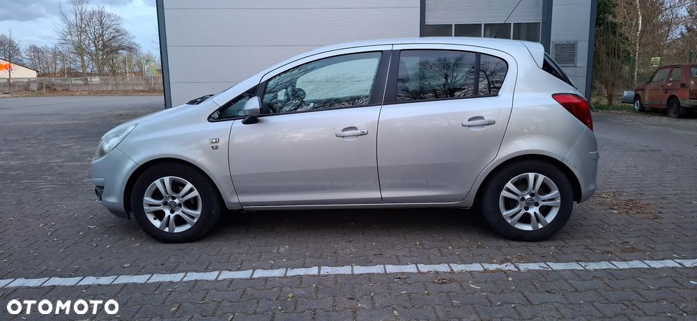 Opel Corsa 1.3 CDTI DPF EcoFLEX Innovation - 2